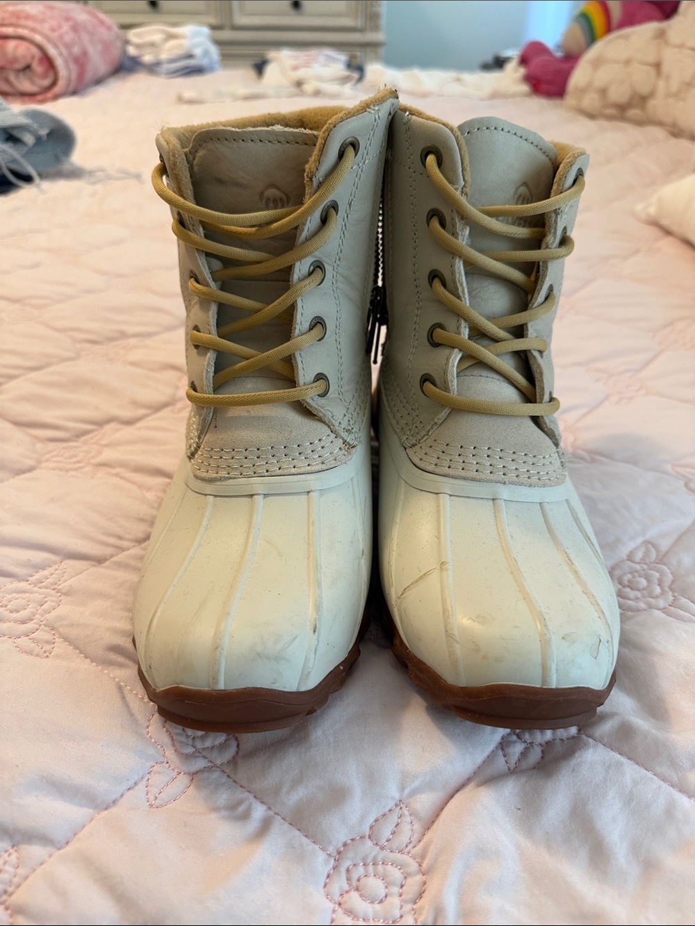 Wolverine Lace-Up Duck Boots in Cream and Brown